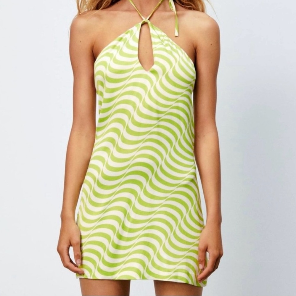Zara // 70s Satin Swirl Effect Print Mini Short Dress